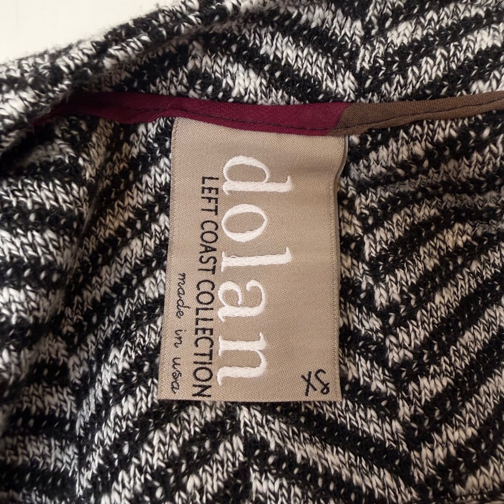 Anthropologie Dolan Cardigan Black White Chevron Herringbone Dark Academia XS - Picture 3 of 8
